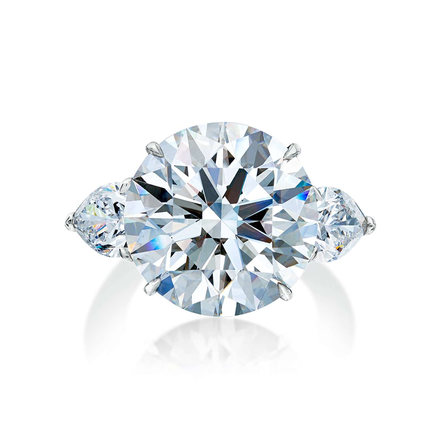 Platinum Round Brilliant Diamond Three-Stone Ring